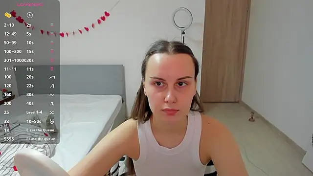 Kelly Cartier online show from March 5, 1:19 pm