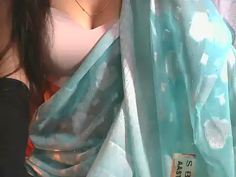 Snapshot of sheetal-sheetal95 chatting on November 21, 6:29 pm sheetal-sheetal95 online show from November 21, 6:29 pm