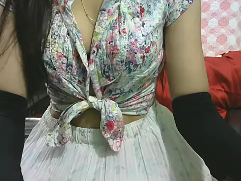 Snapshot of sheetal-sheetal95 chatting on September 10, 4:44 am sheetal-sheetal95 online show from September 10, 4:44 am