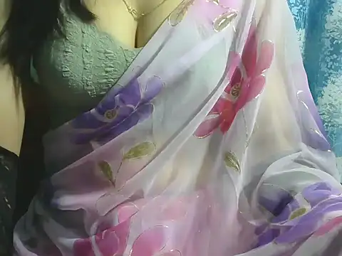 sheetal-sheetal95 online show from April 22, 5:53 pm