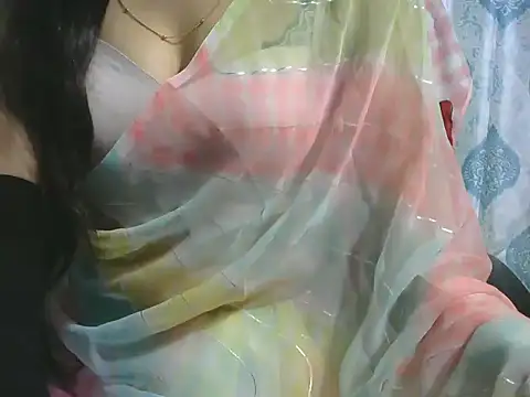 Snapshot of sheetal-sheetal95 chatting on November 18, 6:33 pm sheetal-sheetal95 online show from November 18, 6:33 pm