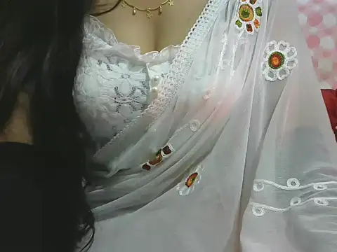 Snapshot of sheetal-sheetal95 chatting on September 25, 8:09 am sheetal-sheetal95 online show from September 25, 8:09 am