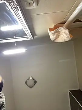 Lexi Storm online show from December 18, 6:07 am