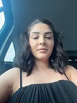 Snapshot of Lexi_Storm chatting on July 16, 5:04 am Lexi Storm online show from July 16, 5:04 am
