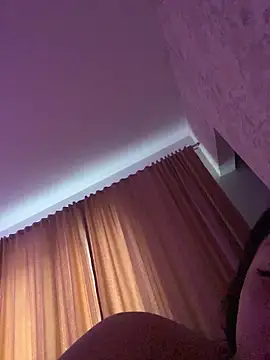 Lexi Storm online show from February 7, 7:27 am