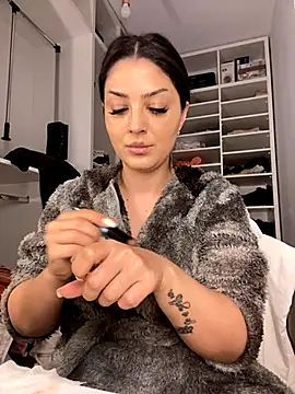 Snapshot of Lexi_Storm chatting on October 6, 4:46 am Lexi Storm online show from October 6, 4:46 am