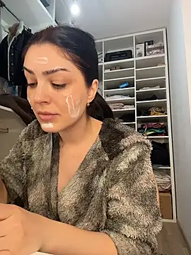 Lexi Storm online show from April 5, 5:47 am