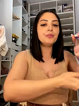 Lexi Storm online show from December 14, 9:31 pm