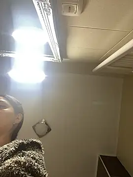 Lexi Storm online show from January 8, 6:30 am