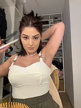 Snapshot of Lexi_Storm chatting on June 26, 6:30 am Lexi Storm online show from June 26, 6:30 am