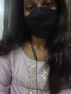Snapshot of kavya-telugu84 chatting on July 13, 10:09 pm kavya-telugu84 online show from July 13, 10:09 pm