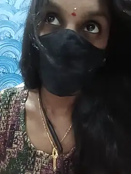 Snapshot of kavya-telugu84 chatting on July 1, 6:19 pm kavya-telugu84 online show from July 1, 6:19 pm