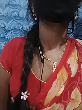 Snapshot of kavya-telugu84 chatting on June 11, 12:32 am kavya-telugu84 online show from June 11, 12:32 am