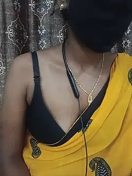 Snapshot of kavya-telugu84 chatting on June 27, 5:08 pm kavya-telugu84 online show from June 27, 5:08 pm