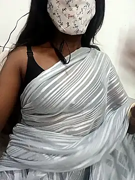 Snapshot of kavya-telugu84 chatting on November 8, 6:44 pm kavya-telugu84 online show from November 8, 6:44 pm