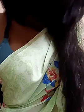 Snapshot of kavya-telugu84 chatting on September 27, 10:49 pm kavya-telugu84 online show from September 27, 10:49 pm