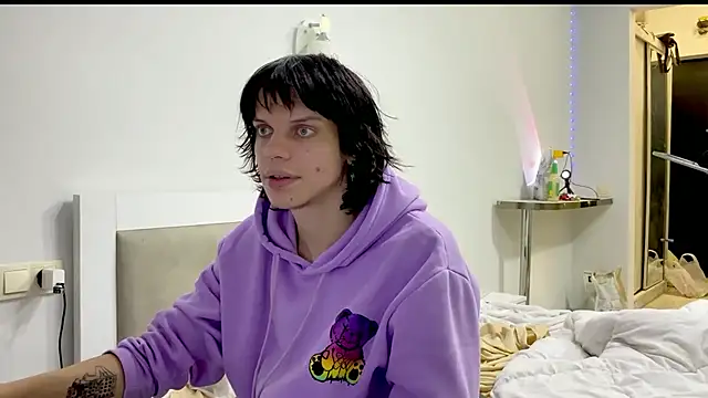 j justin online show from January 16, 7:29 pm