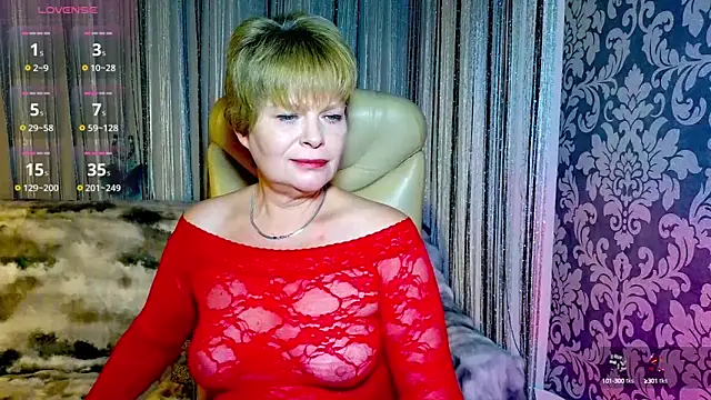 Snapshot of Tess_Terners chatting on October 16, 7:22 pm Tess Terners online show from October 16, 7:22 pm