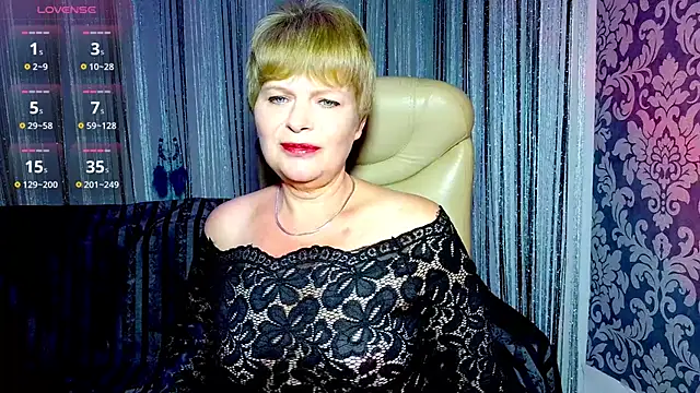 Snapshot of Tess_Terners chatting on September 22, 2:45 pm Tess Terners online show from September 22, 2:45 pm