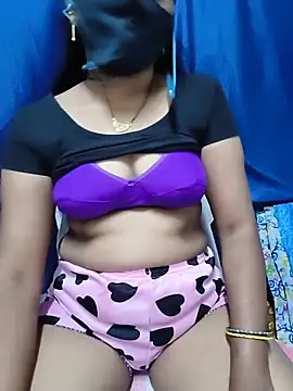 Snapshot of deepa-telugu143 chatting on June 24, 7:01 pm deepa-telugu143 online show from June 24, 7:01 pm
