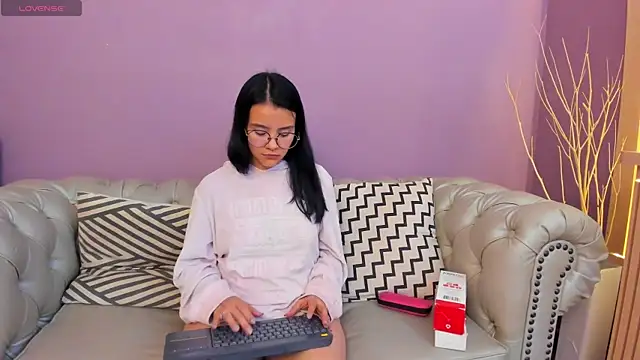 ariannaliss online show from October 11, 3:40 am