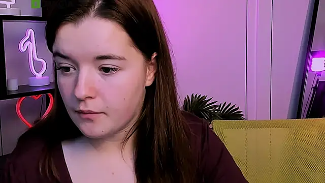 Snapshot of nika-still chatting on November 8, 12:52 pm nika-still online show from November 8, 12:52 pm