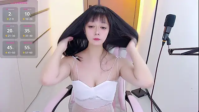 Fioriy66 online show from April 14, 12:32 pm