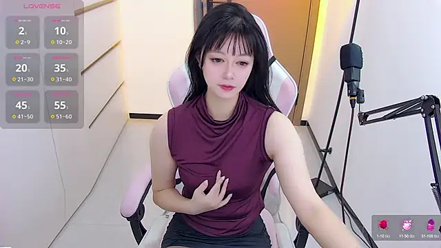 Fioriy66 online show from March 27, 7:06 am