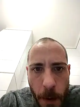 Baldassarre1990 online show from October 25, 11:16 pm