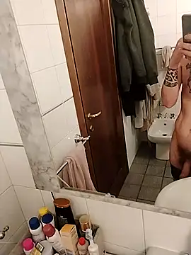 Baldassarre1990 online show from November 5, 2:25 am