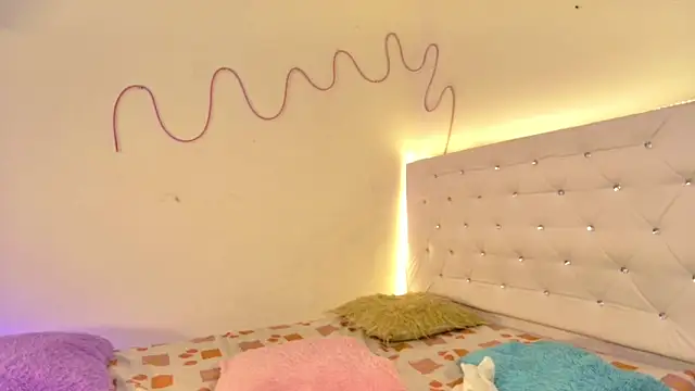 tatixxxvega online show from October 24, 1:21 pm