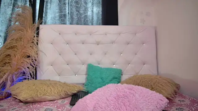 Snapshot of tatixxxvega chatting on June 26, 7:20 pm tatixxxvega online show from June 26, 7:20 pm