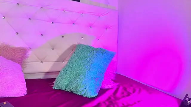 tatixxxvega online show from June 2, 6:41 pm