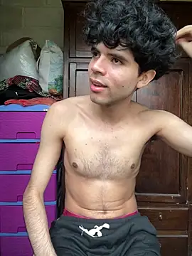 Axel-Mejia online show from March 3, 1:18 pm