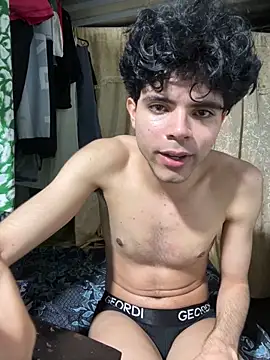 Axel-Mejia online show from March 25, 3:28 am