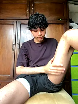 Axel-Mejia online show from November 7, 8:02 pm