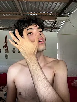 Axel-Mejia online show from February 28, 3:22 pm