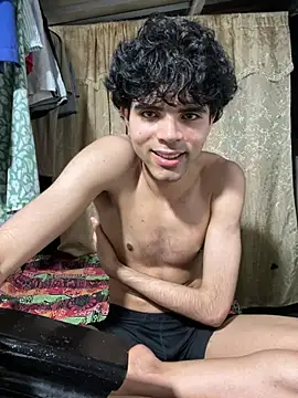 Axel-Mejia online show from January 18, 1:09 am