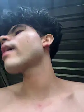 Axel-Mejia online show from May 26, 12:58 pm