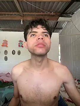 Snapshot of Axel-Mejia chatting on June 22, 7:11 pm Axel-Mejia online show from June 22, 7:11 pm