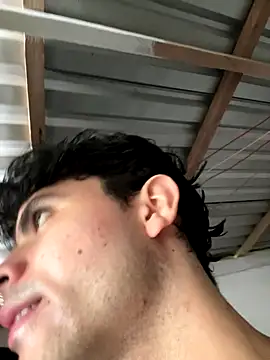 Axel-Mejia online show from December 18, 7:07 pm