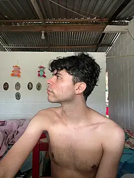 Snapshot of Axel-Mejia chatting on June 26, 2:34 pm Axel-Mejia online show from June 26, 2:34 pm