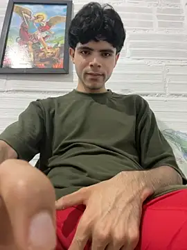 Axel-Mejia online show from November 12, 3:10 am