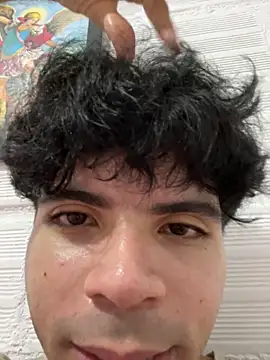 Axel-Mejia online show from February 25, 1:39 am