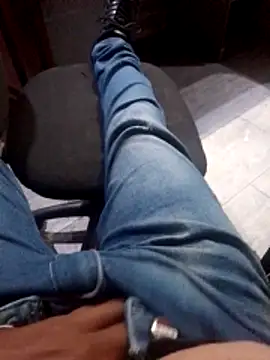 Snapshot of vergonvenco chatting on March 26, 4:11 am vergonvenco online show from March 26, 4:11 am