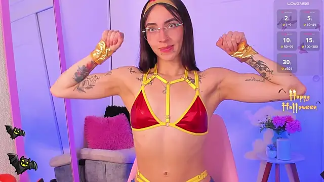 Snapshot of Aryane_art_ chatting on October 27, 10:22 pm Aryane art online show from October 27, 10:22 pm