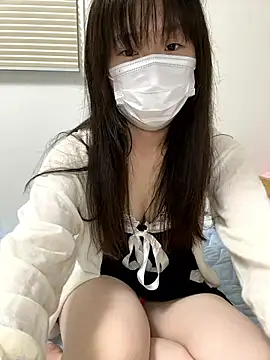 Snapshot of ichi89_1101 chatting on October 24, 11:20 am ichi89 1101 online show from October 24, 11:20 am