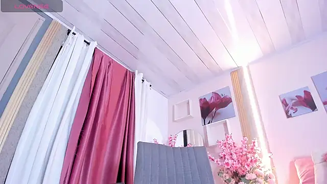 Jenie fire  online show from September 25, 7:42 pm