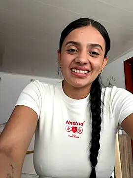 AnaaFaith  online show from December 18, 8:23 pm