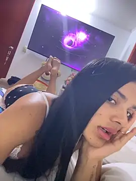 Snapshot of AnaaFaith_ chatting on October 16, 7:33 pm AnaaFaith online show from October 16, 7:33 pm